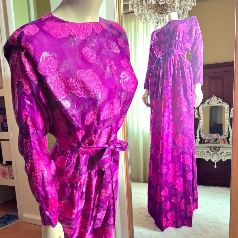 Late 1960s to Early 1970s Helga Metallic Magenta Floral Maxi Dress – Silk‎ Lined